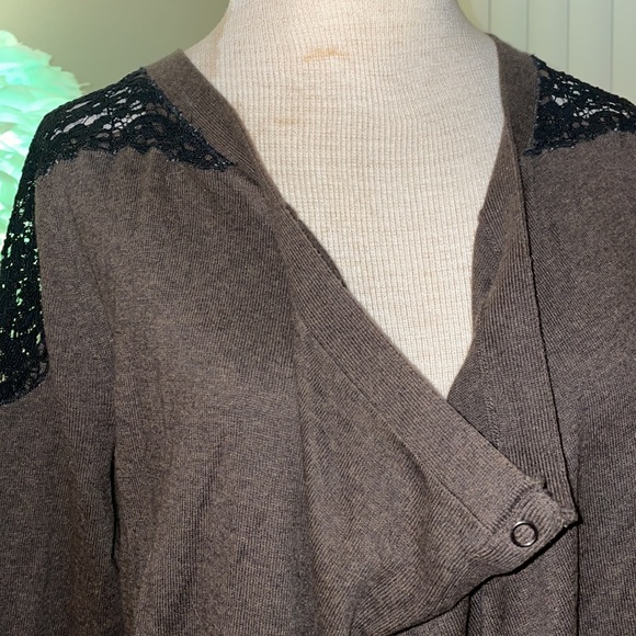 Gharani Strok London Brown sweater Size US 8 - Picture 2 of 6